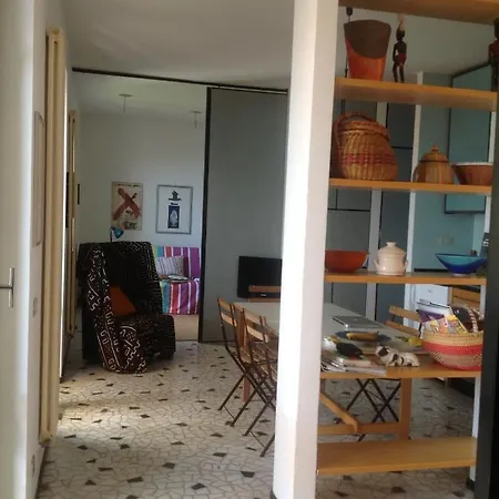 Azzurra, Holiday home